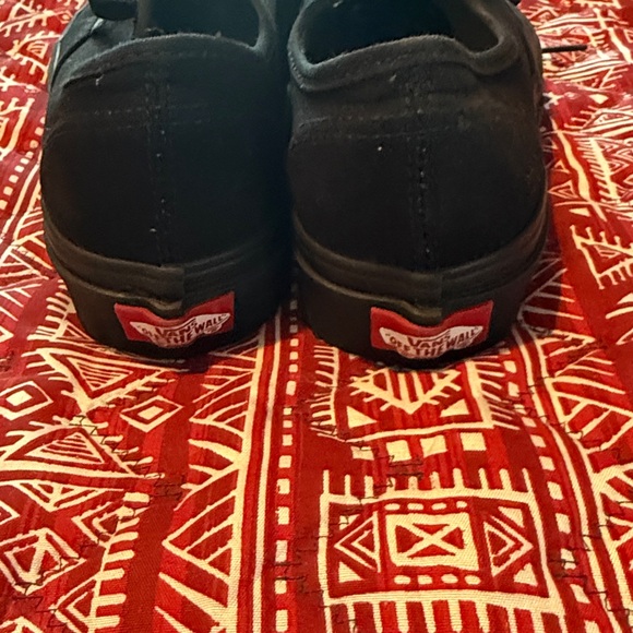 Van’s Size 5, Black on Black, Canvas Shoes. New, Never Worn. - Picture 4 of 7